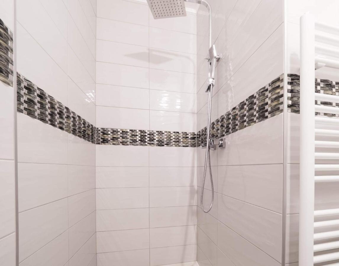Executive Double Room With En-Suite In Guest House City Centre R4 Luxemburgo Exterior foto